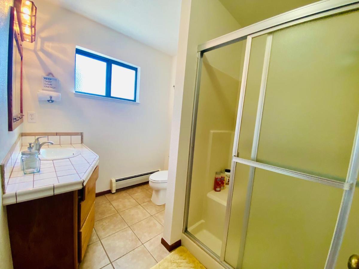 Family Friendly, 3 Bedroom House, With King Bed For Up To 15 - Bbq - Internet - Jet Tub Auburn Kültér fotó