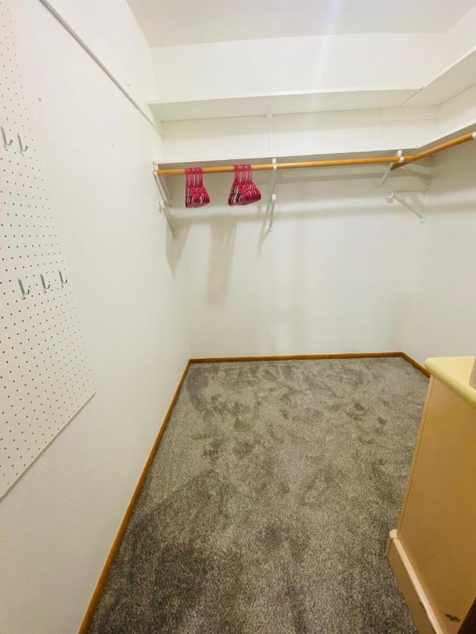 Family Friendly, 3 Bedroom House, With King Bed For Up To 15 - Bbq - Internet - Jet Tub Auburn Kültér fotó