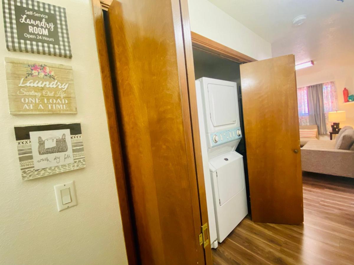 Family Friendly, 3 Bedroom House, With King Bed For Up To 15 - Bbq - Internet - Jet Tub Auburn Kültér fotó